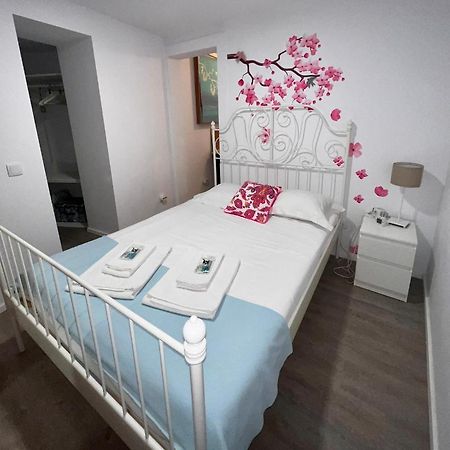 Apartamento 1 Quarto, Com Patio, Em Frente Praia Paço de Arcos Zewnętrze zdjęcie
