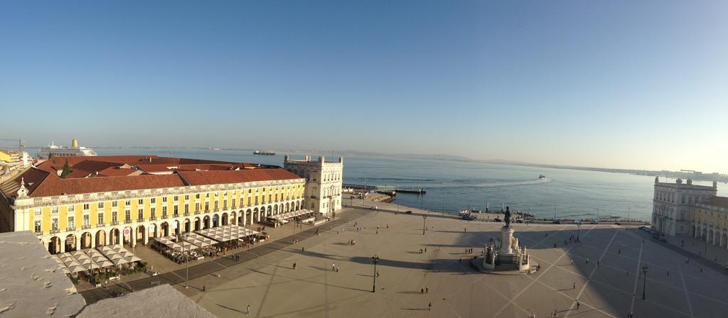 Apartamento 1 Quarto, Com Patio, Em Frente Praia Paço de Arcos Zewnętrze zdjęcie