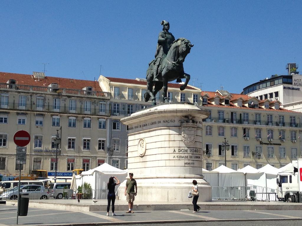Apartamento 1 Quarto, Com Patio, Em Frente Praia Paço de Arcos Zewnętrze zdjęcie
